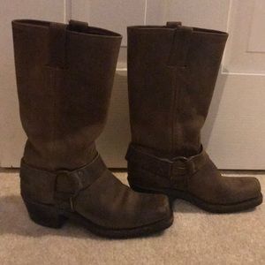 Brown leather western Frye boots - excellent cond